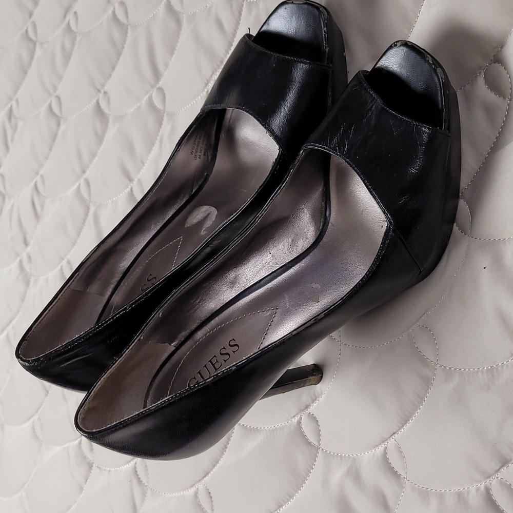 Open toed black heels guess